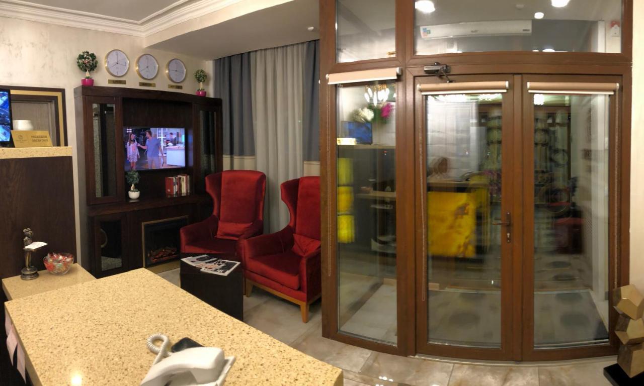 Grace Point Hotel Astana Zimmer foto