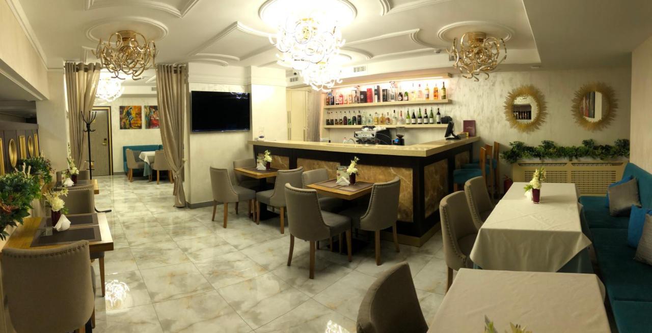 Grace Point Hotel Astana Zimmer foto